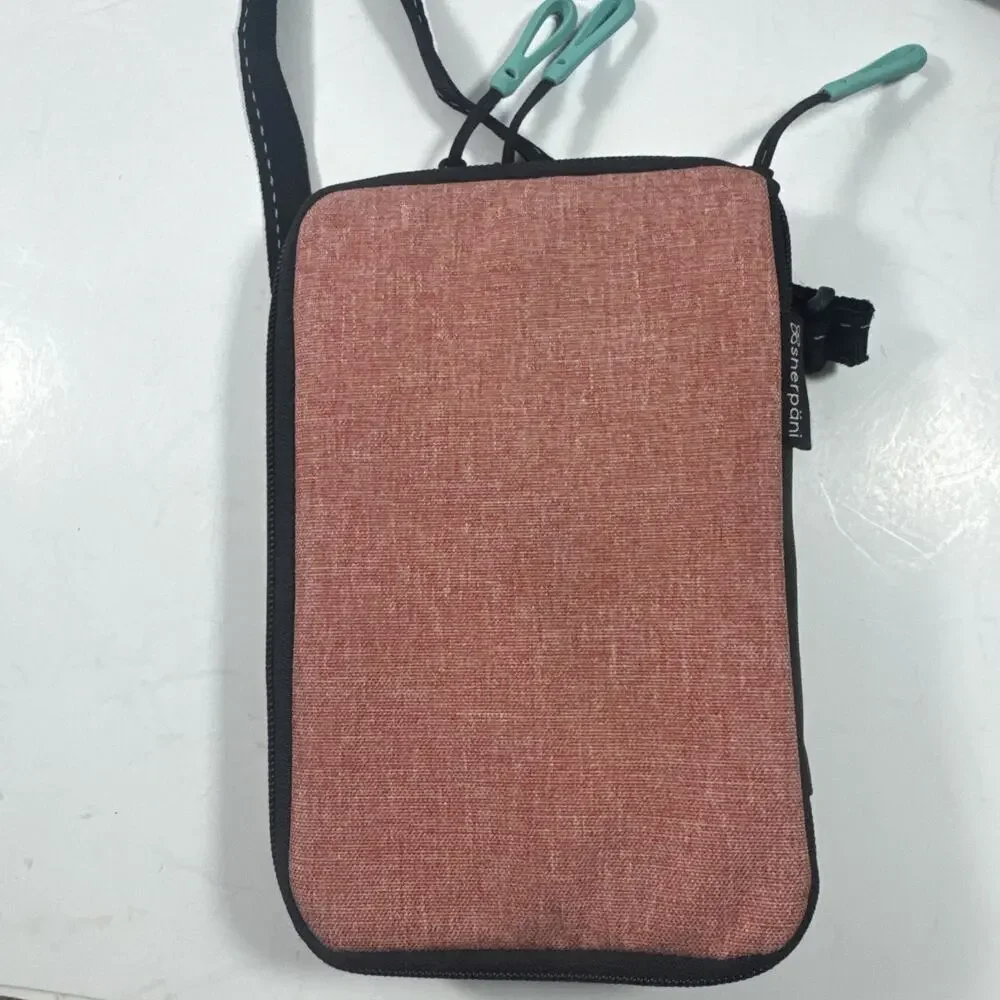 Sherpäni Mini Crossbody